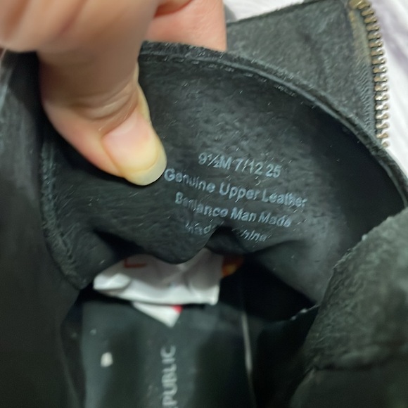 Banana Republic Broderick Men’s Black Leather Boots Size 9.5 - Picture 10 of 13